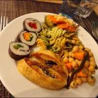 Vegan buffet at Cultura Dos Sabores in Porto