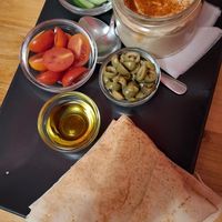  at Čajovňa v podzemí in Bratislavský Kraj