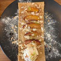 Pêché Mignon (vegan version) at Oh Crepe in Utrecht