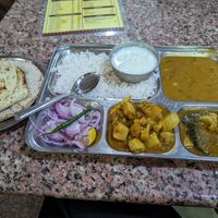 E at Hello Vegetarian at Atlanta Hotel in New Delhi