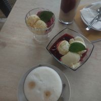 KiBa and latte macciato with oat milk at Orangery Schwerin in Schwerin