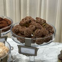 Astrid, Byzantine, Cornet 5,70€  at Chocolaterie Mary in Vlaanderen