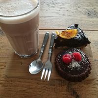 Kakao, Schoko Tortelletes, Avocado Raw Cake at Moehren Milieu Eco Cafe in Mainz