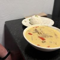 Yellow curry and rice   at Hushimo in București