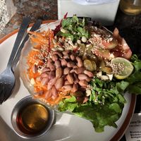 Fresh safe salads 🙌🏽 at Umbrella Cafe in Pokhara