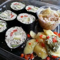 sushi at LifeFood Organic in Santa Monica