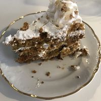 Gluten- and sugarfree vegan carrot cake at OmNam in Helsinki