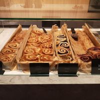 Verschiedene Schnecken at Kijamii Rösterei Café in Essen