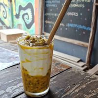 Yummy fresh drink at Jen's Café in Tofo