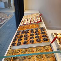  at Lushé | Cinnamon Rolls Barcelona in Cataluña