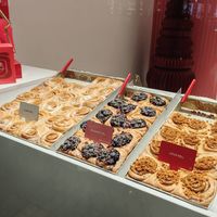  at Lushé | Cinnamon Rolls Barcelona in Cataluña