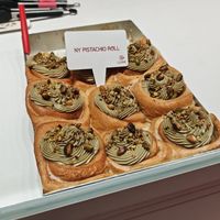  at Lushé | Cinnamon Rolls Barcelona in Cataluña