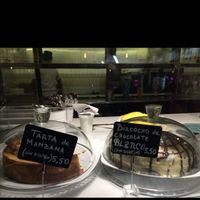 postres deliciosos at La Cantina del Huerto de Lucas in Madrid