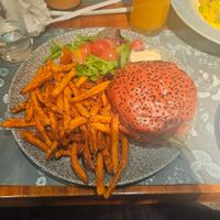 FALAFEL BURGER 200GR at Cafe la Mode Acropolis in Lefkosia