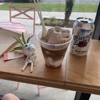 Root beer float  at The Wandering Cone in Wilmington