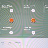 The website shows all vegan options which can be combined in different ways. It tracks the macro nutrients, salt content and other value. at Honu Tiki Bowls - Donauzentrum  in Vienna