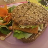 Burger  at Crepapelle in Florence