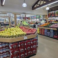 Produce at HarvesTime Foods in Chicago