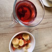 Hibiskustee, Obstsalat at La Huerta Naturalmente Saludable in Nariño