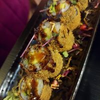 Fried avocado maki at SAKIMO München in Bayern