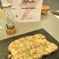 « Chicken » & « cheese » toast at Vegan Rock in Sevilla