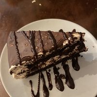 Tarta de chocolate 🍫   at Vegan Rock in Sevilla