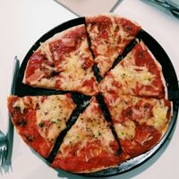 Vegan Bacon Pizza DELICIOUS at Vegan Rock in Sevilla