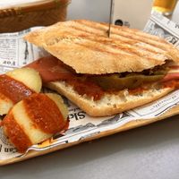 Serranito de seitan y no-bacon  at Vegan Rock in Sevilla