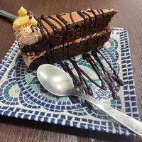 Tarta de chocolate y plátano   at Vegan Rock in Sevilla