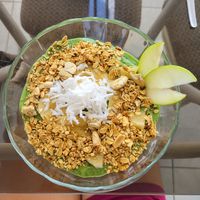 geen smoothie bowl at Dawn on the Amazon Cafe in Iquitos