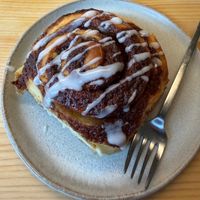 Cinnamon Roll at SUNNY GEORGE in Kyoto