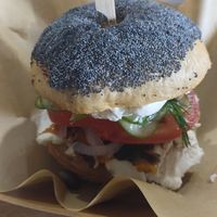 Bajgiel z marchewkowym łososiem at Sacred Garden Plant Based Deli in Rhodes