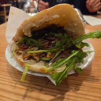 Vöner mit Cocktail- und scharfer Sauce at Urfas Kebap in Hamburg