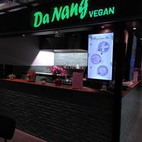 Store front at Da Nang Vegan in Essen