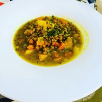 Linsensuppe mit Gemüse und Polentaschnitten  at Aterina in Korcula