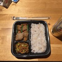 チキンソテー　faux chicken sauté. フェイク鶏肉は本当に美味しかったです！   at Biz Kitchen Hanzomon in Tokyo