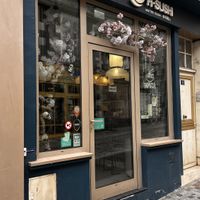Shop front   at H-Sushi in Bourgogne-franche-comté