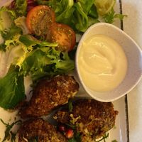 Garlic chicken drumsticks  at Meat The Vegans in Hertford