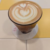 Oatmilk latte at antirush | speciality coffee in Malaga