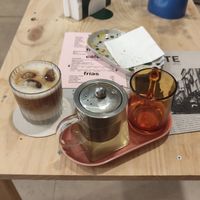 A cappuccino and ginger tea at antirush | speciality coffee in Malaga