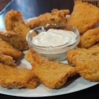 Setas rebozadas con alioli at Loukanikos in Madrid