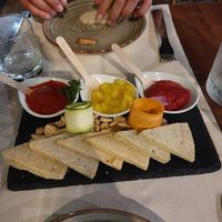 Cheese platter at Gintilla in Cagliari
