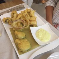 Tempera di verdure con maionese vegana  at Gintilla in Cagliari