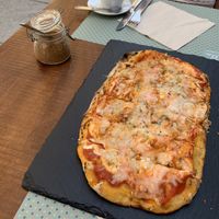 Pizza Quattro Formaggi🍕 at Gintilla in Cagliari