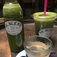green smoothies at Dr. Blend in Amsterdam