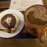 Delicious vegan chocolate mousse and hot chocolate with coconut milk  at Mexicolate in Nayarit