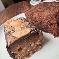 Banana bread + billionaire bar (we ate them at home later) at PLANT SHACK Valencia in Valencia
