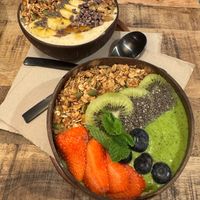 Snickers bowl + Green power bowl at PLANT SHACK Valencia in Valencia