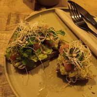 Avocado toast at PLANT SHACK Valencia in Valencia