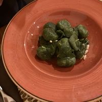 Gnocchi cavolo nero, pinoli e burro veg  at Vizi e Virtù in Liguria